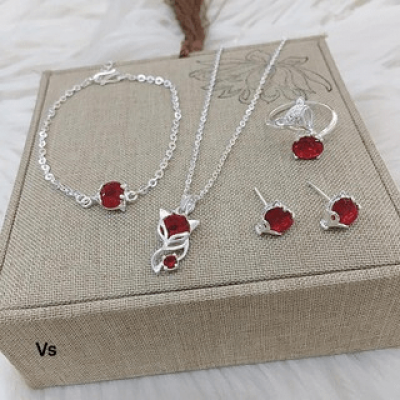 BTS bạc hồ ly huyết ngọc