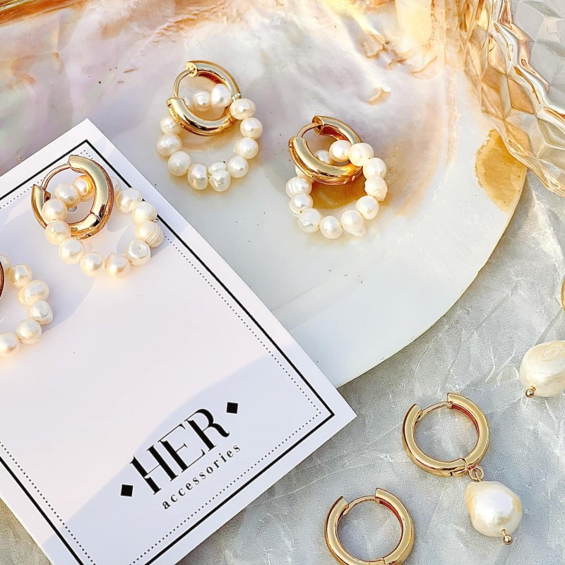 Bông tai đính ngọc trai