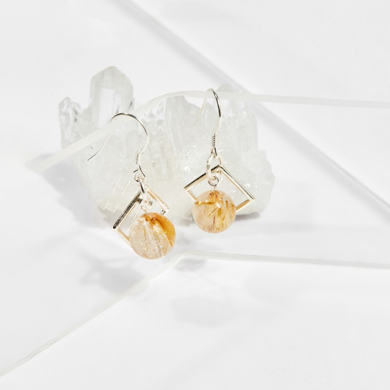 Bông tai đá thạch anh tóc vàng